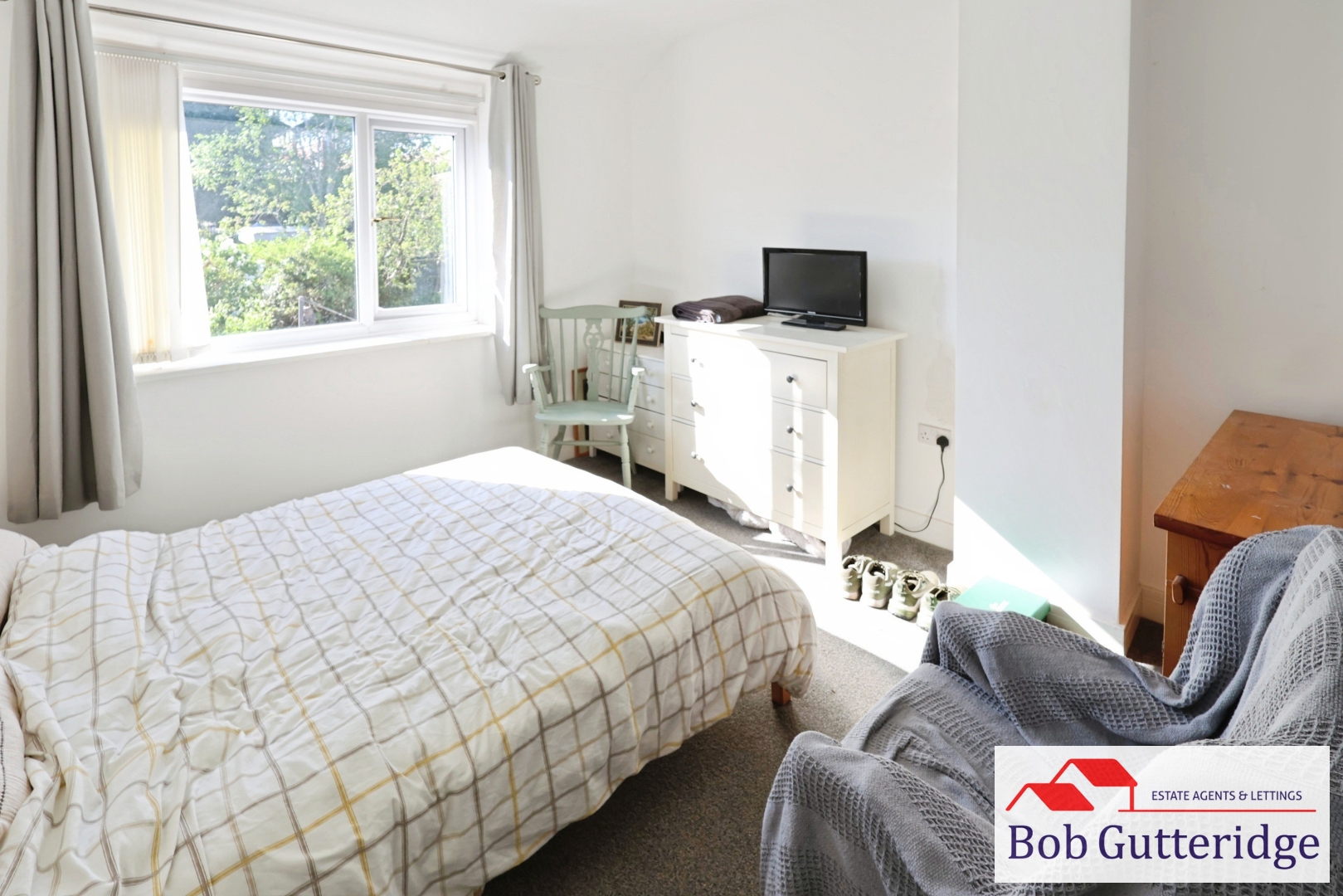 BEDROOM TWO (REAR)